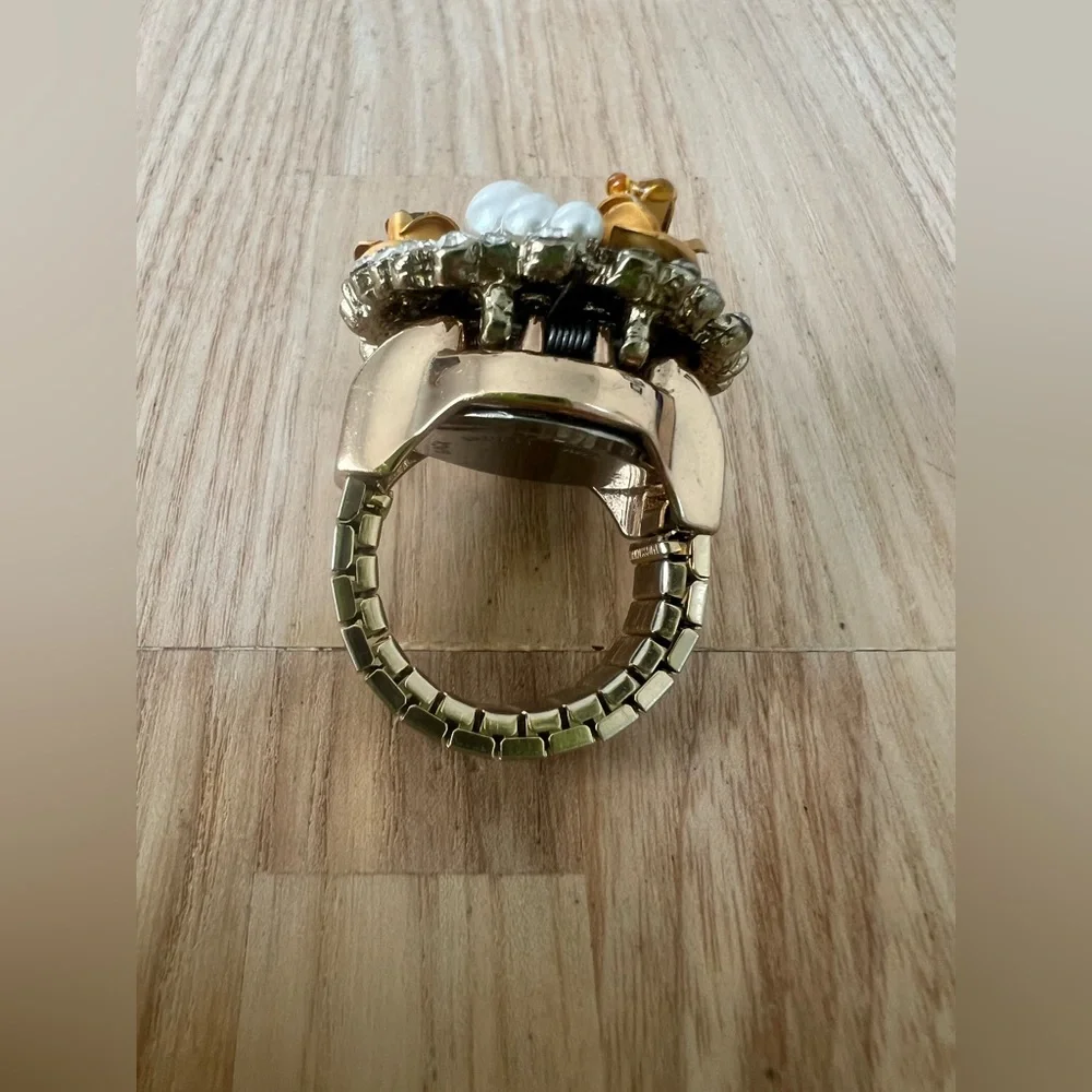 Vintage gold tone cluster peek a boo hidden watch ring NEW BATTERY